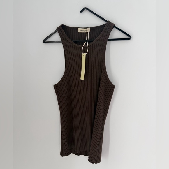James Street Co. Brown Ribbed Knit Razor Tank - Picture 2 of 5